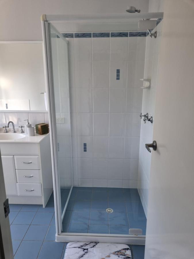 Blk Stays Guest House Deluxe Units Morayfield Dış mekan fotoğraf