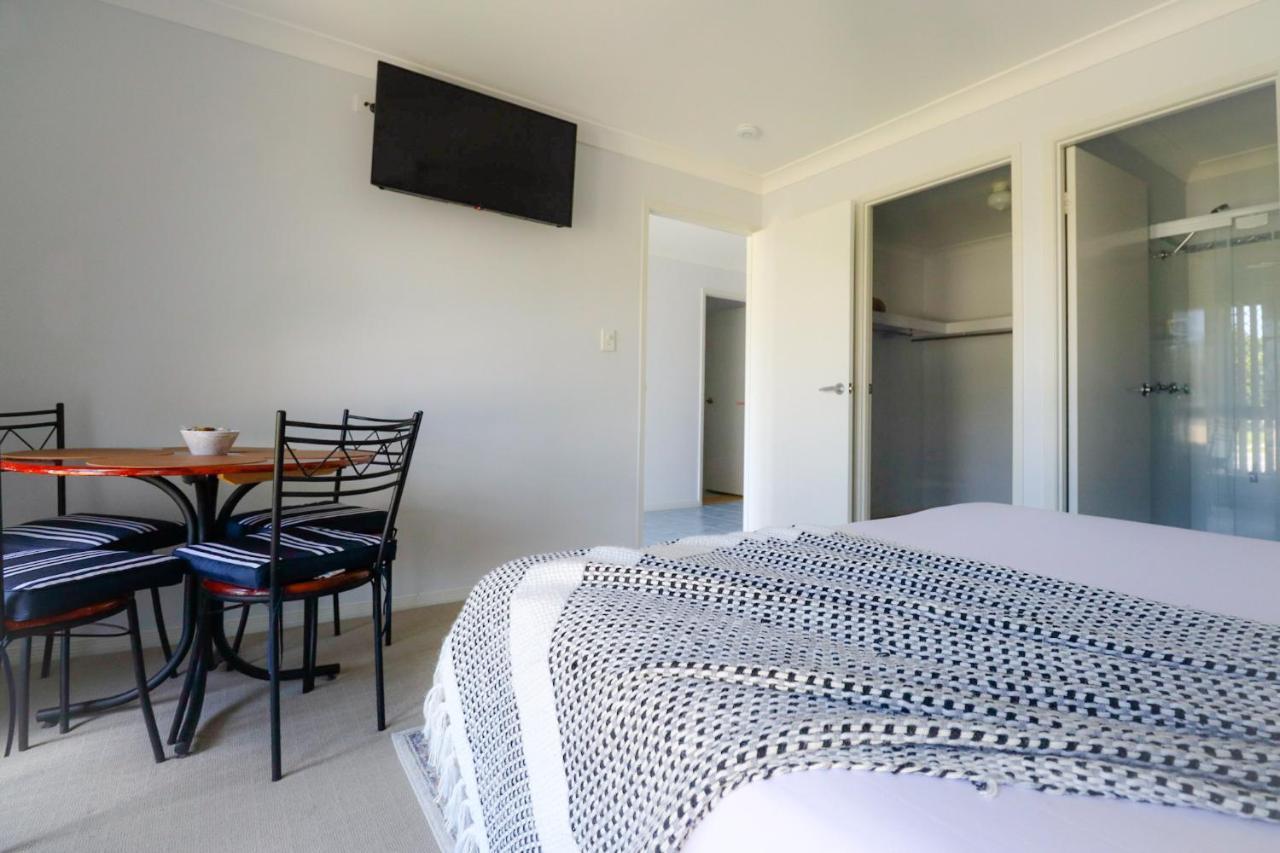 Blk Stays Guest House Deluxe Units Morayfield Dış mekan fotoğraf