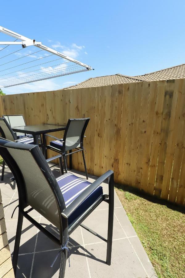 Blk Stays Guest House Deluxe Units Morayfield Dış mekan fotoğraf