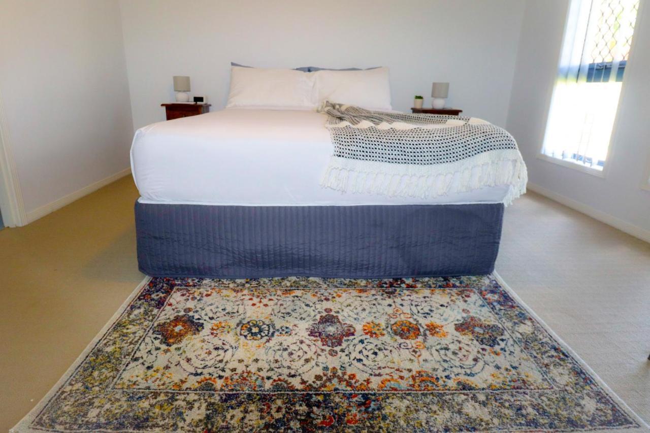 Blk Stays Guest House Deluxe Units Morayfield Dış mekan fotoğraf